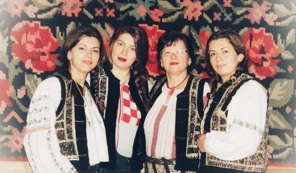 Pensiunea Bradet Brosteni Esterno foto